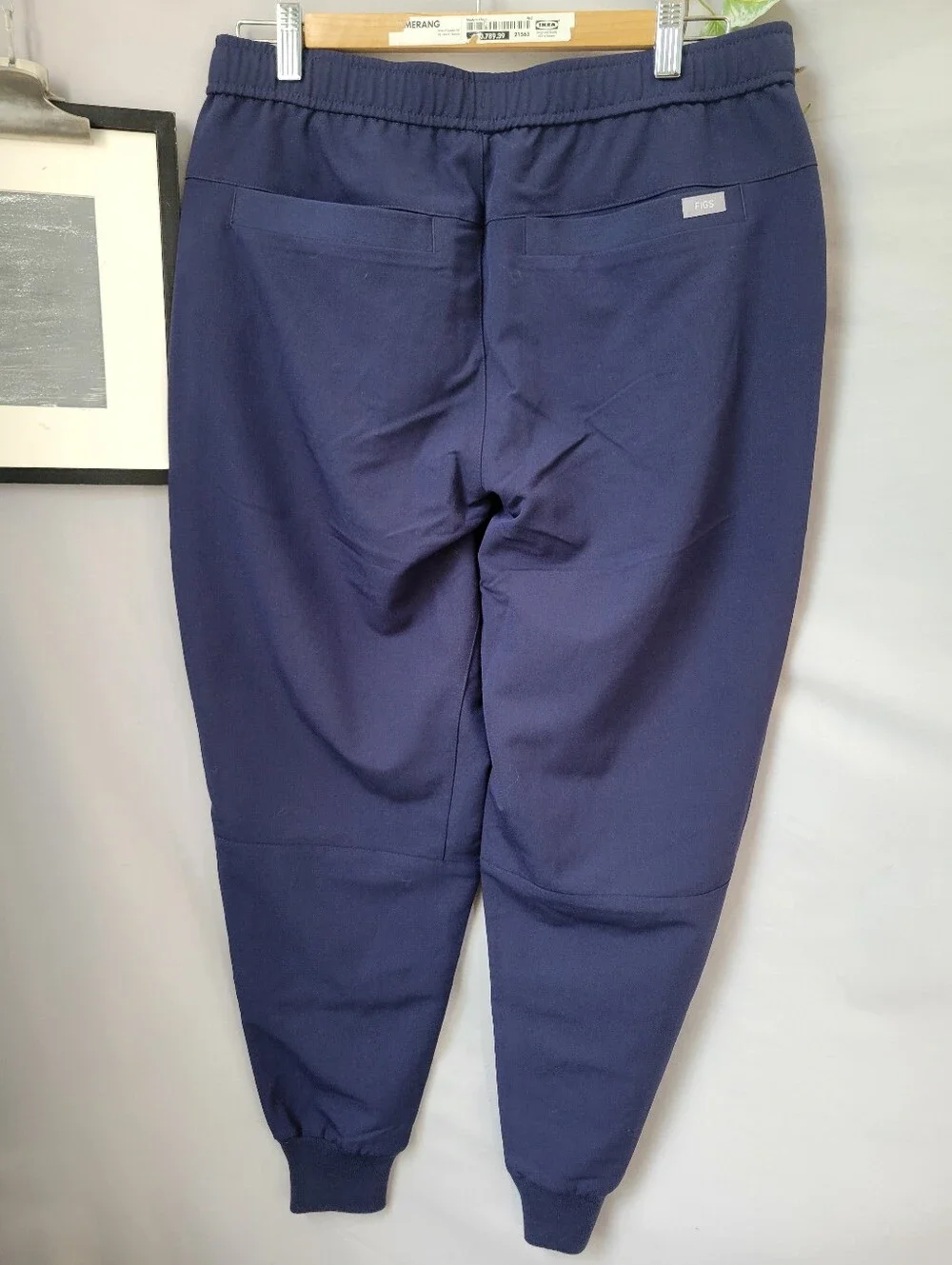 NEW Figs Tansen Jogger 2.0 Short Scrub Pants Blue M Short
